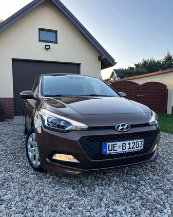 Hyundai i20 cena 42900 przebieg: 18000, rok produkcji 2015 z Pisz małe 407